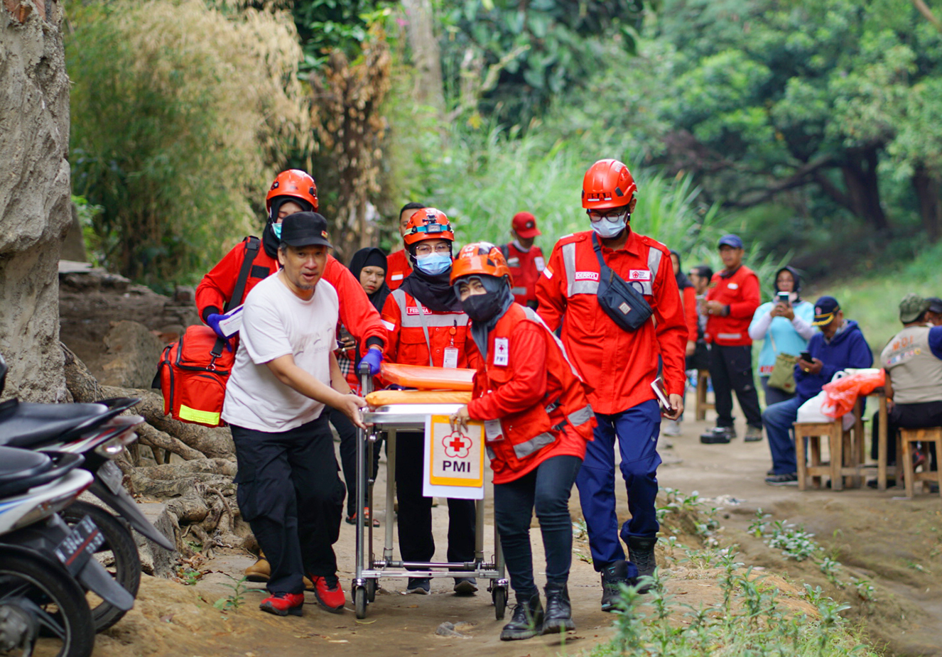 klinik pratama PMI Balige KSR PMR donor darah red cross Indonesia by WINSONMEDIA branding website jasawebbalige.com baliwebservices.com